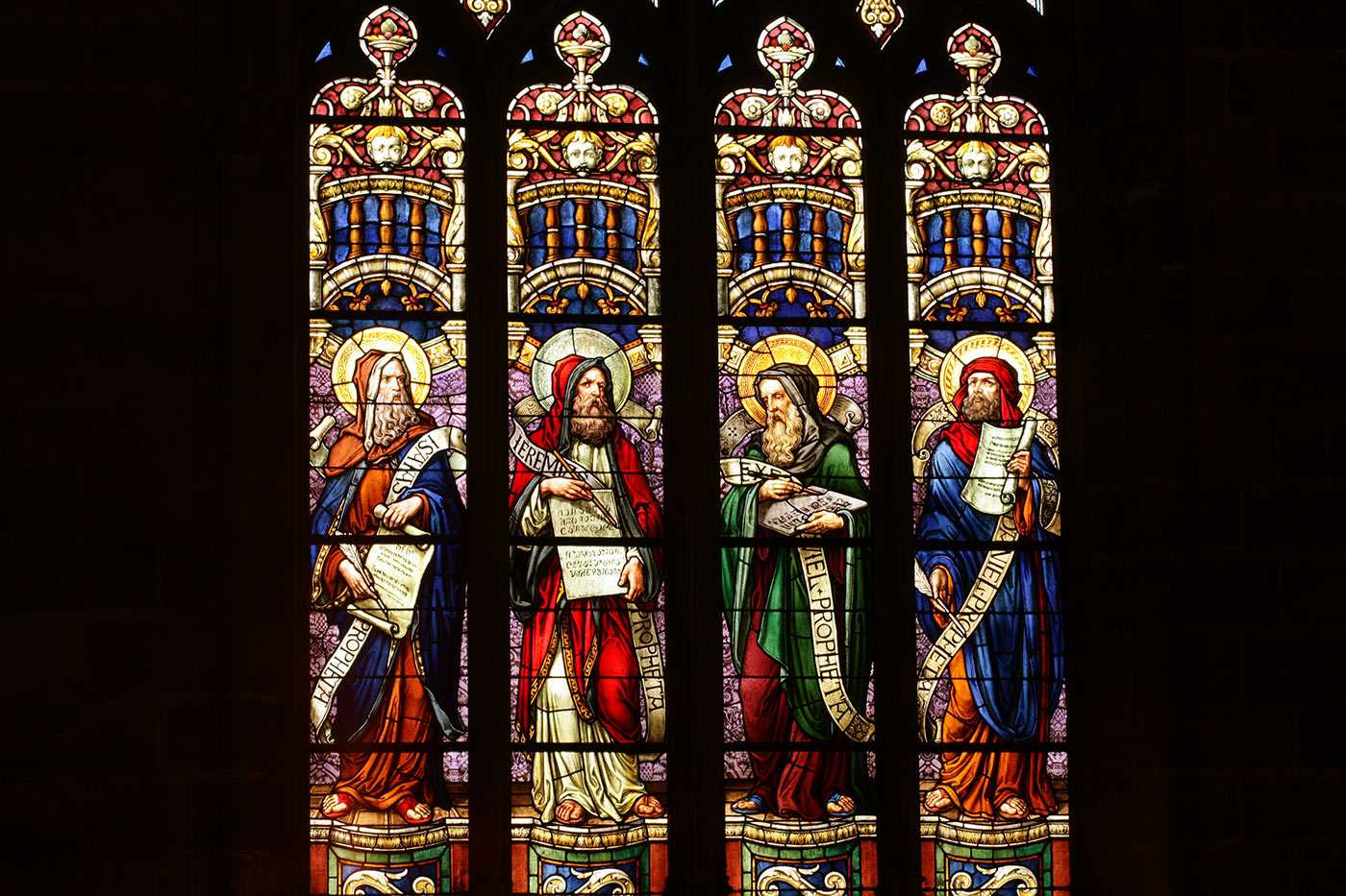 Resultado de imagen de Santos vidrieras de catedral