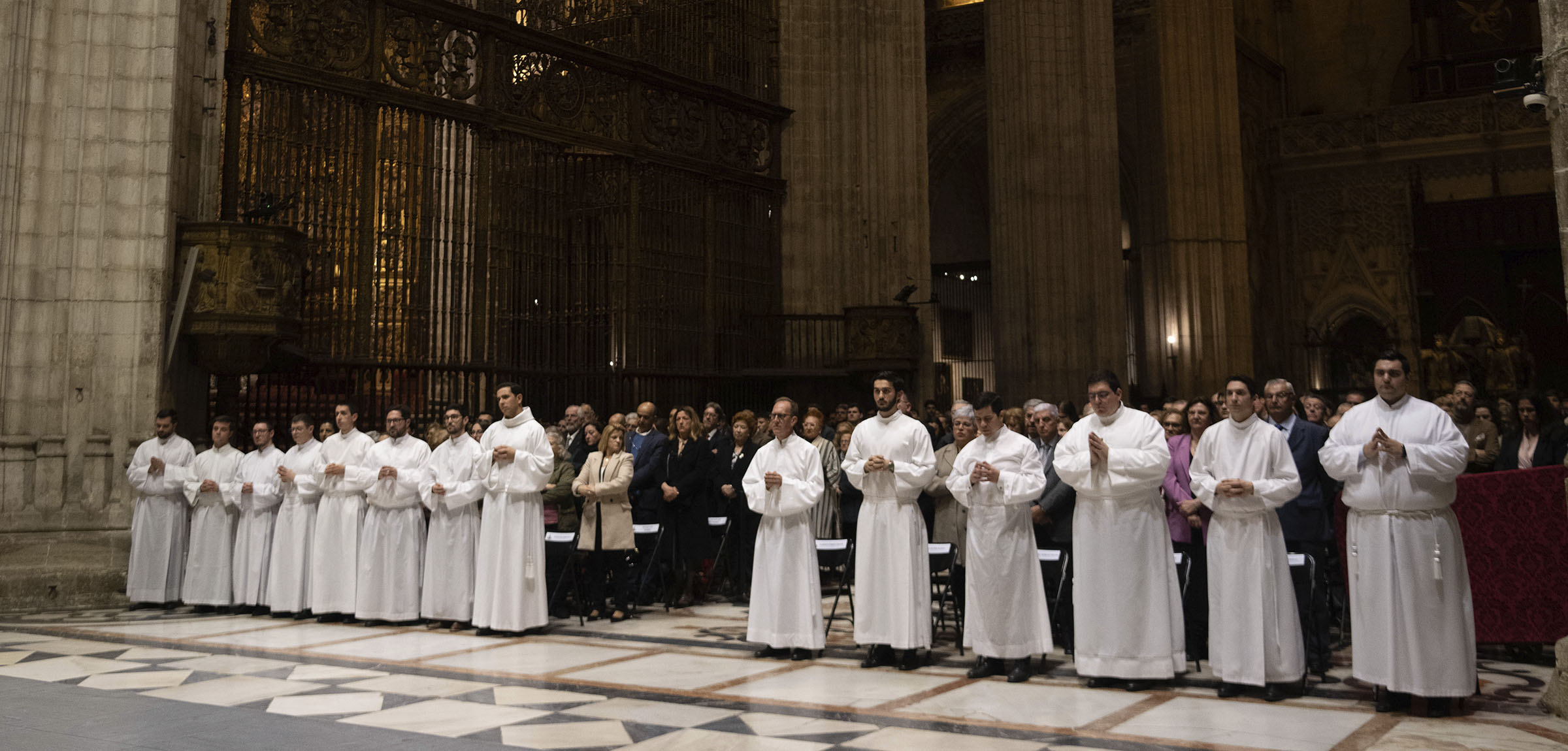 banner-catedral-2400x1150_0006_MAY_0058